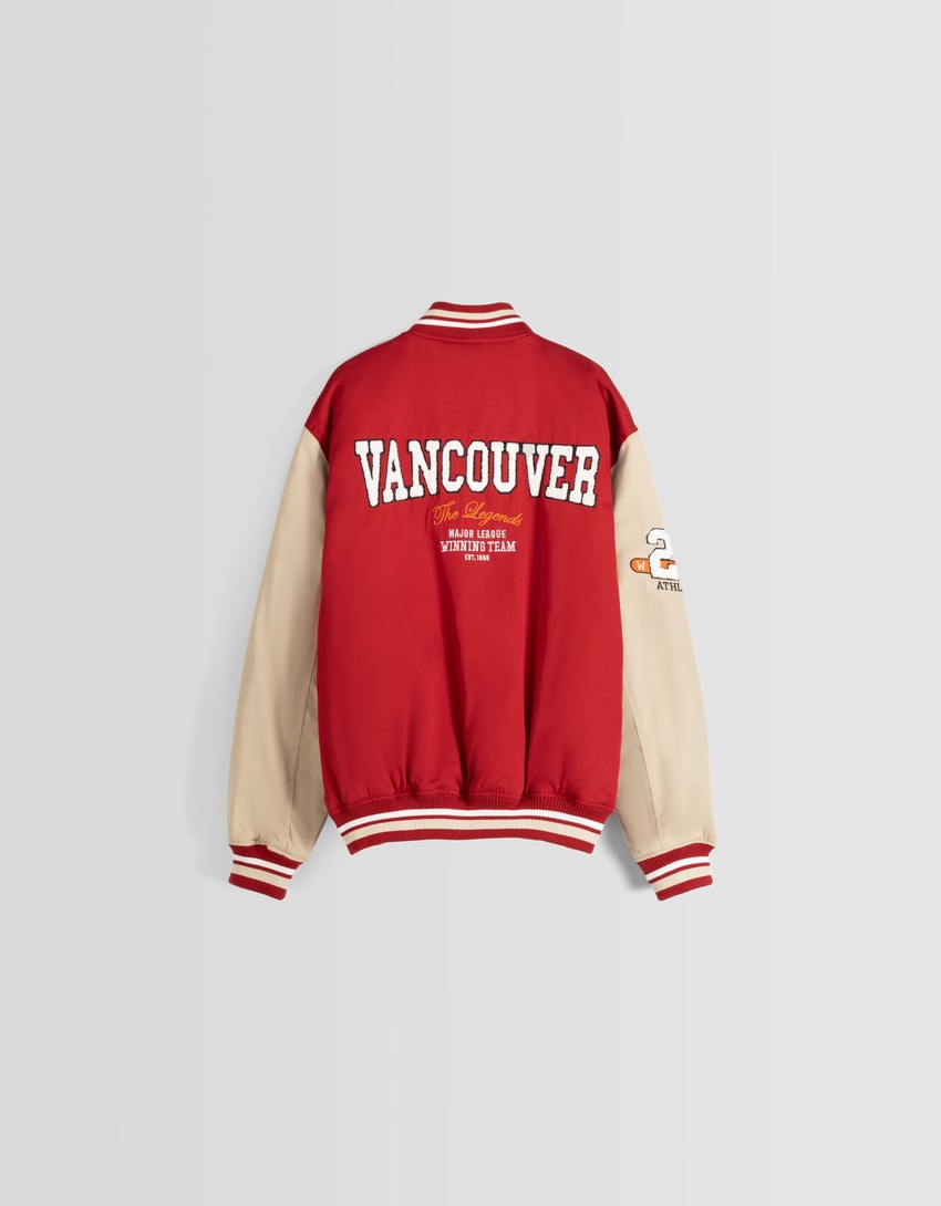 Jaqueta bomber acolchoada com patches