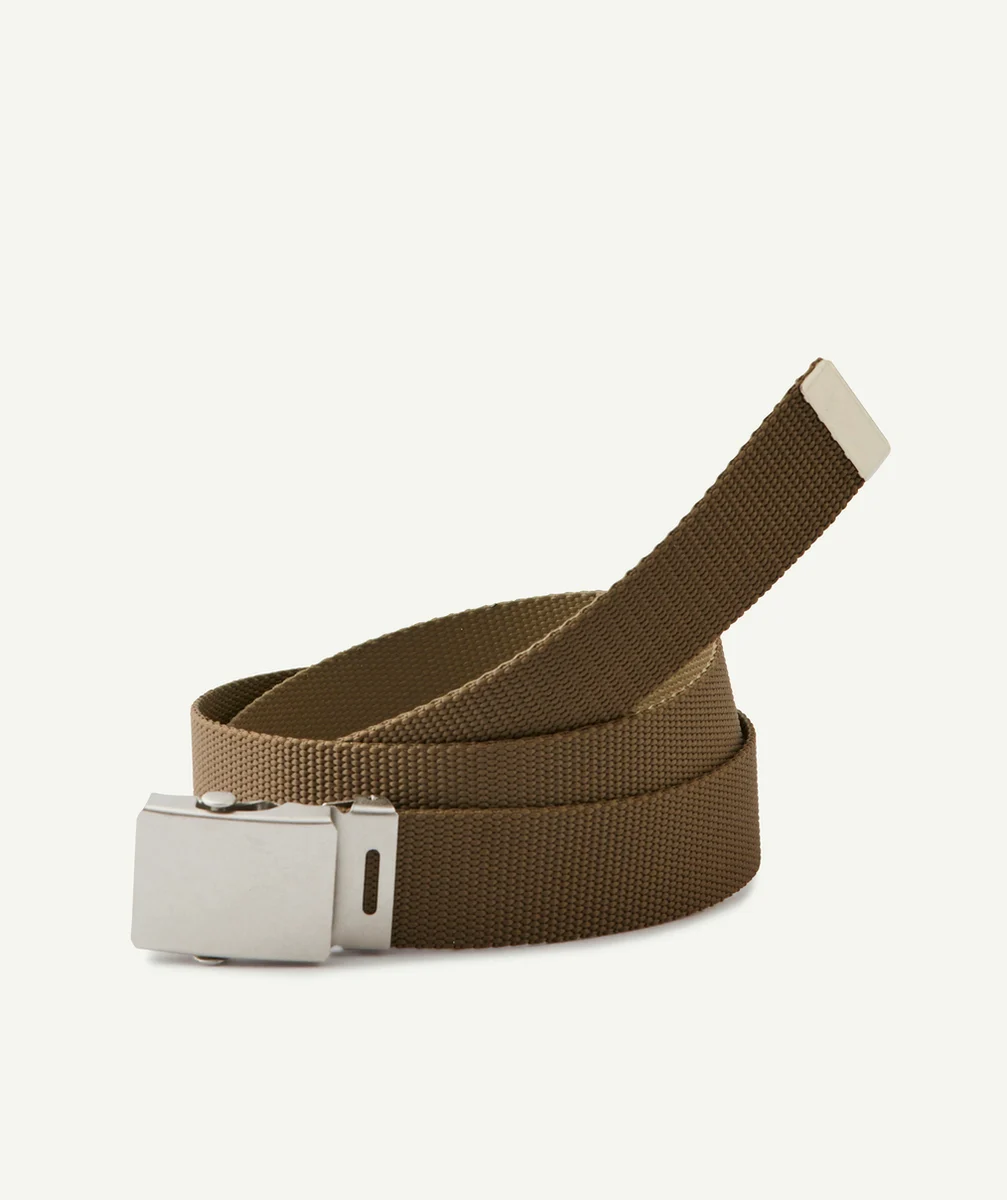 CEINTURE GARÇON KAKI AVEC FERMETURE EN MÉTAL