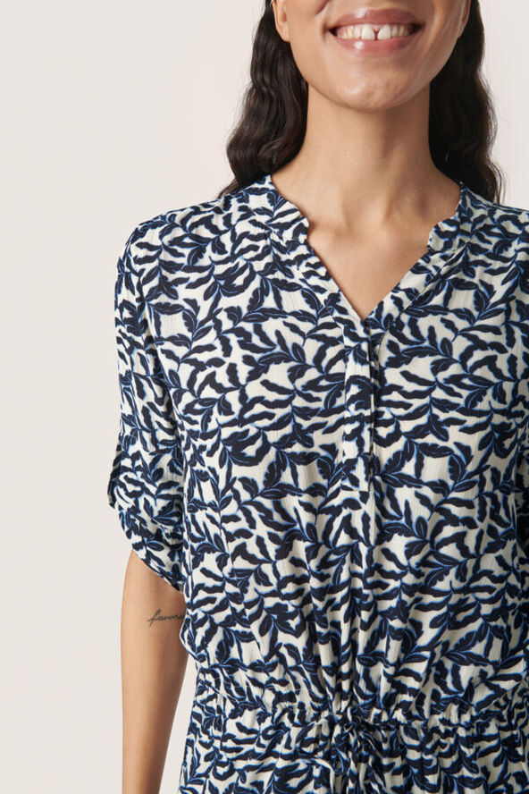 Soaked in Luxury SLZaya Dress Night sky leaf print