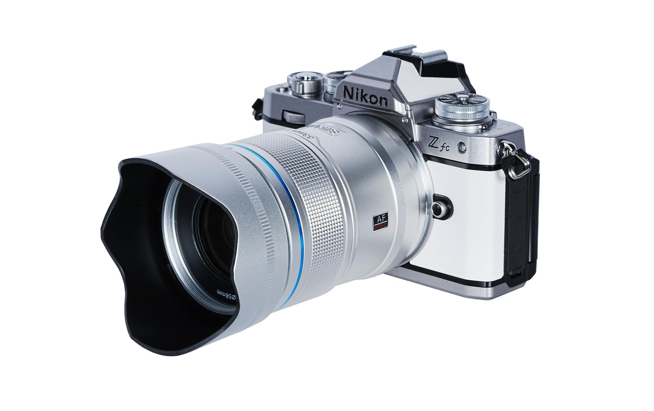 Festbrennweite Sniper 23, 33, 56mm F/1.2 Silber Sony E<br>Das 3-Objektiv-Set aus der Sniper-Serie mit Autofokus in Silber