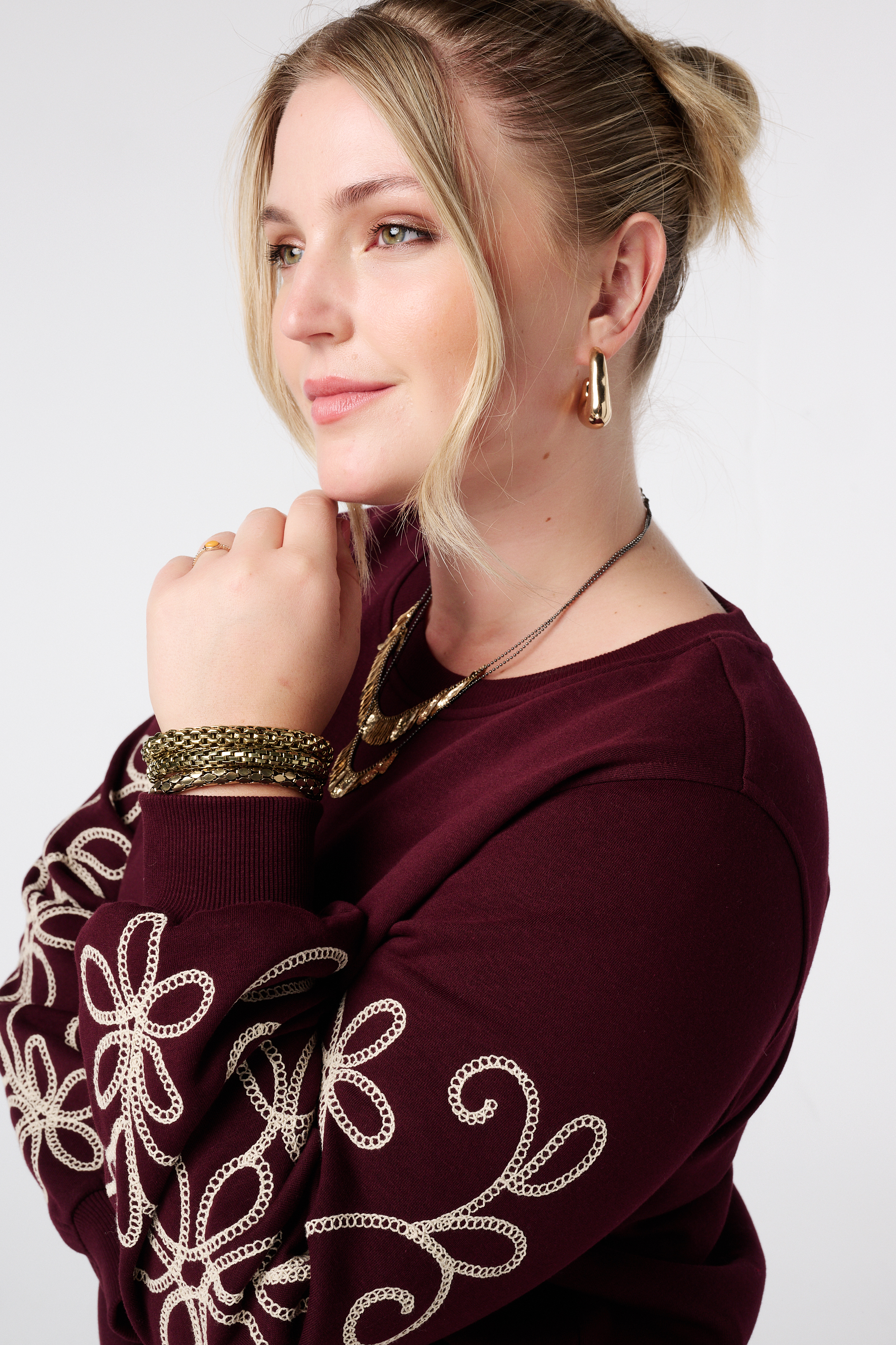 Sweater met broderie details Bordeaux