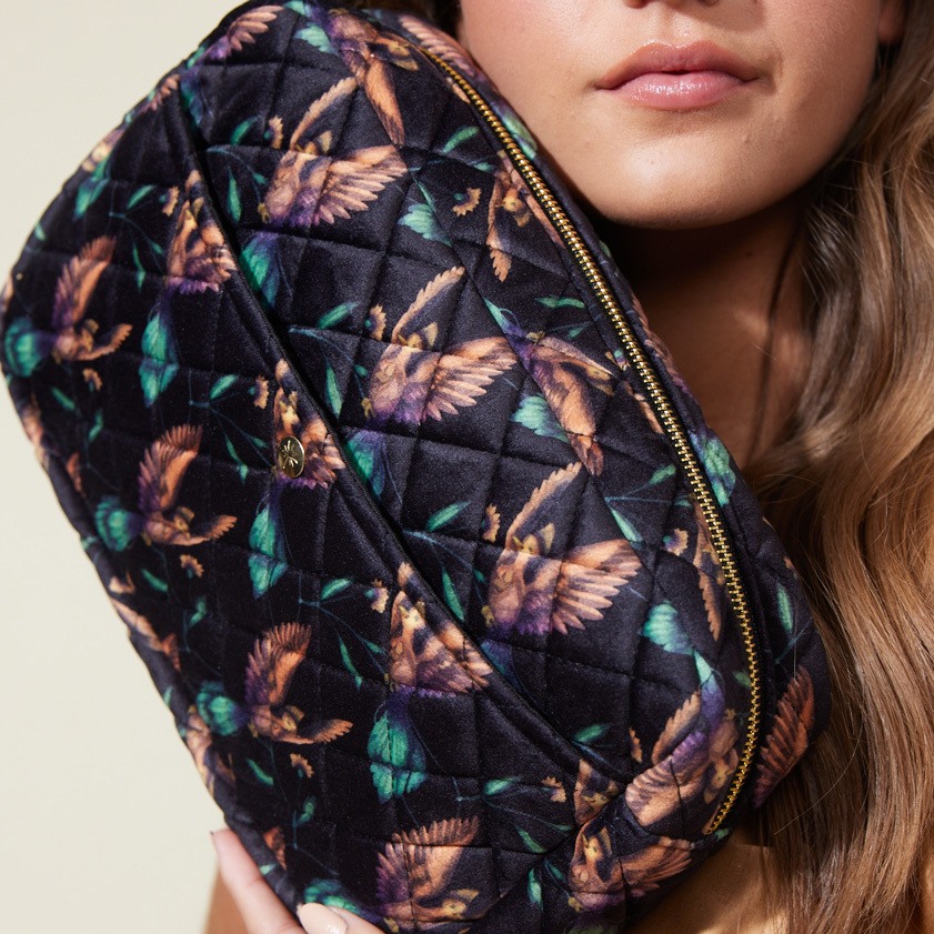 Fan Palm Beauty Bag Black Hummingbird Large