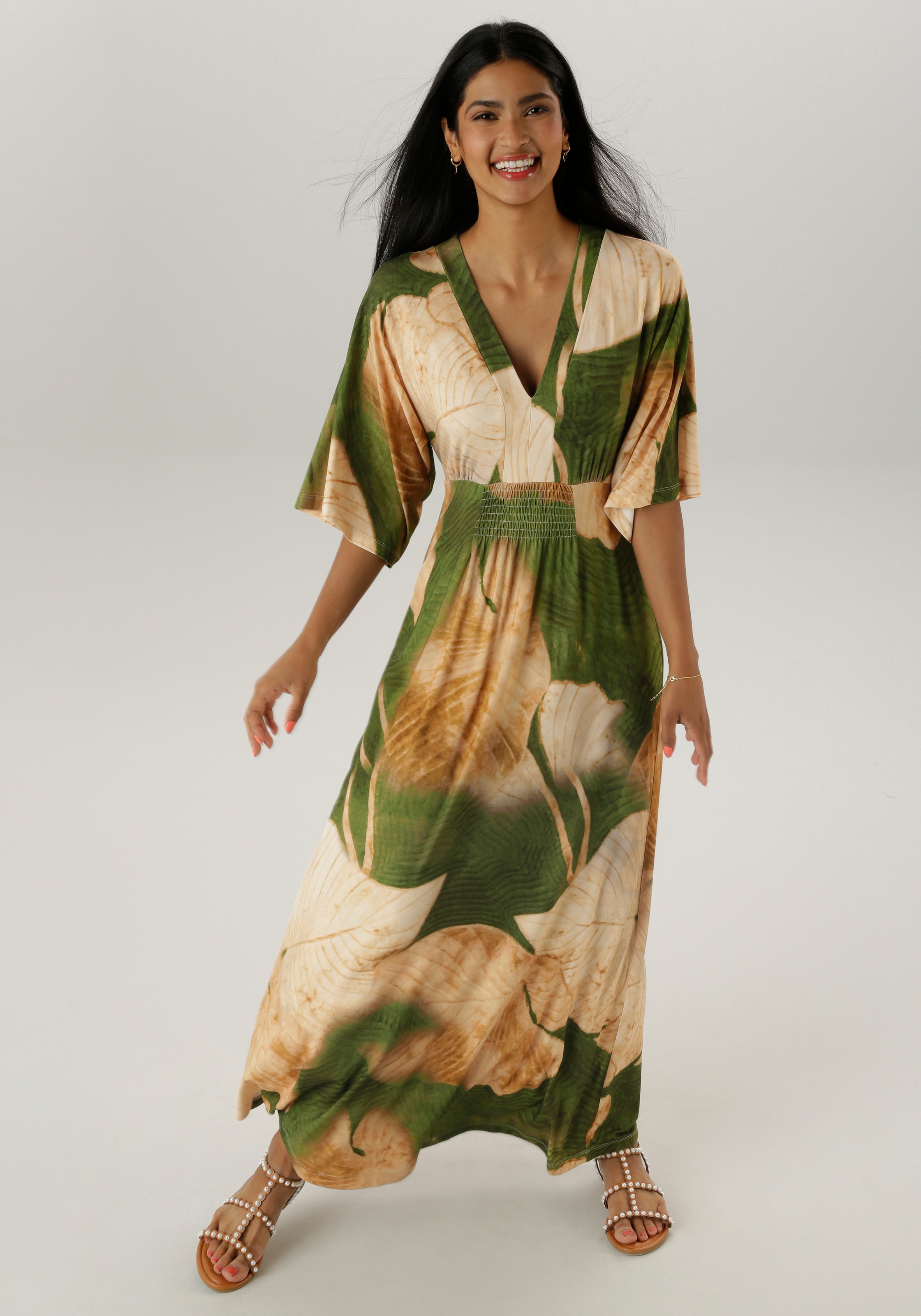 Aniston SELECTED Maxikleid mit weiten, 3/4-langen Ärmeln