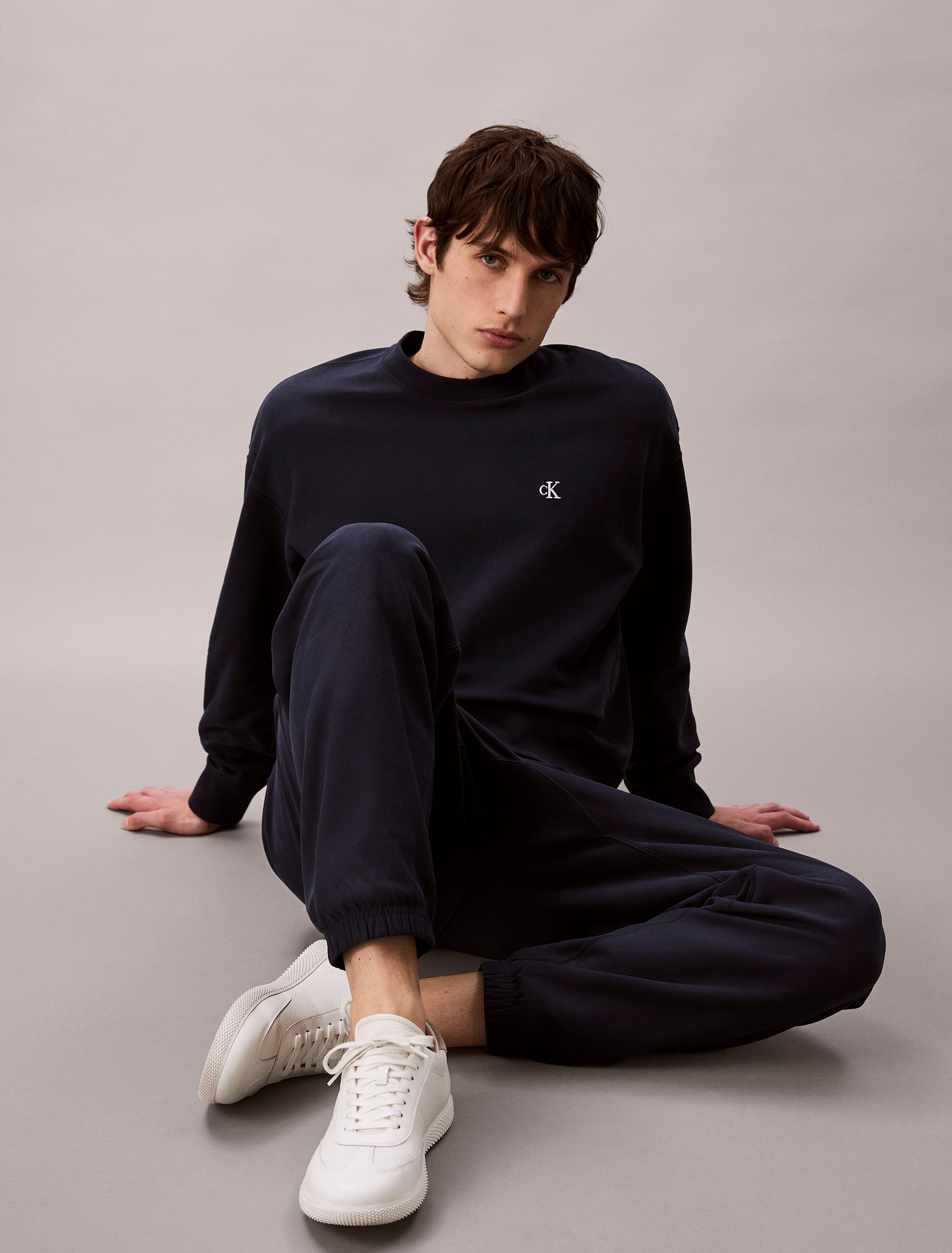Calvin Klein Jeans Sweathose »PREMIUM TERRY MONOGRAM JOGGER«  Mit elastischem Bund