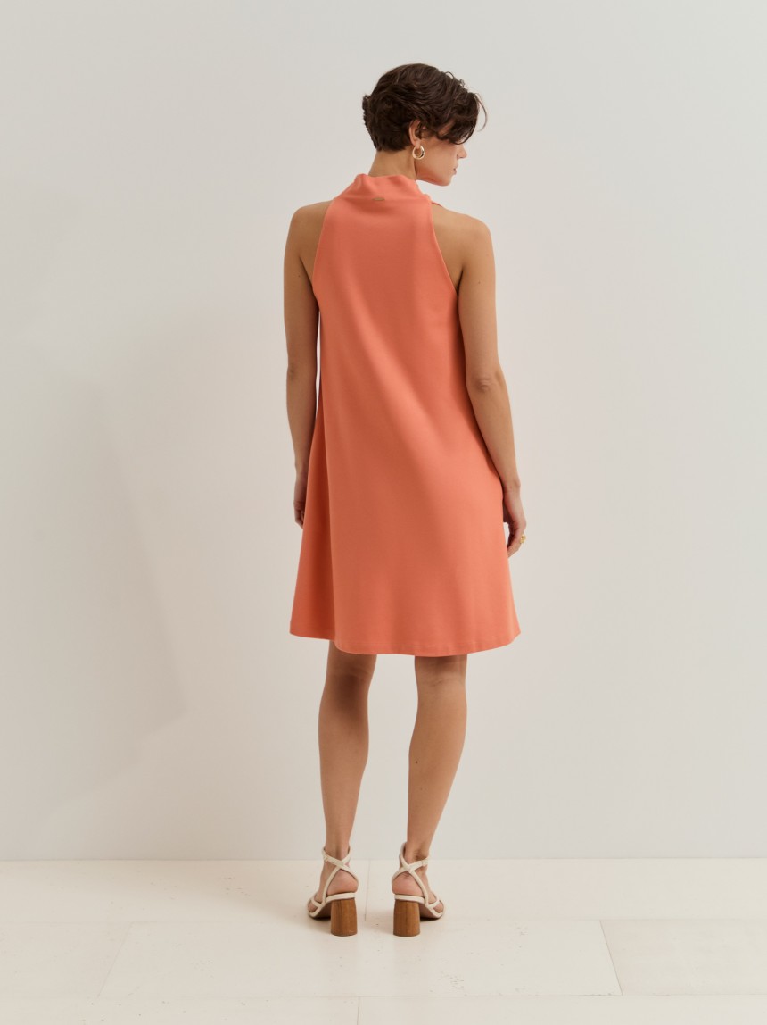 Vestido curto em malha