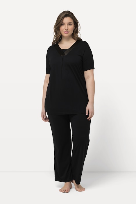 Pyjama, Satindetails, V-Ausschnitt, Halbarm