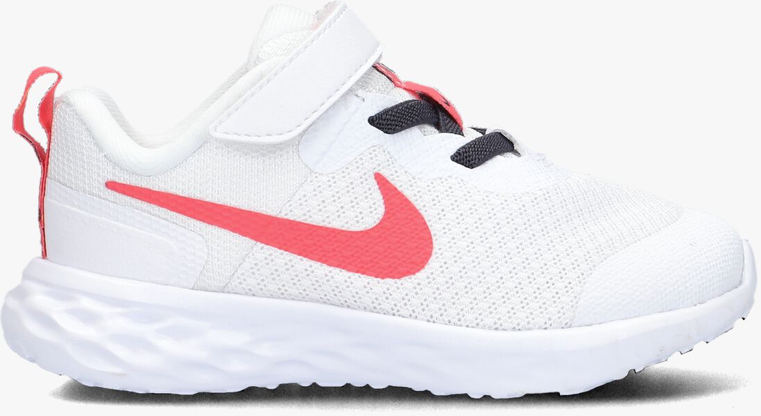 NIKE witte nike lage sneakers nike revolution 6 nn (tdv)