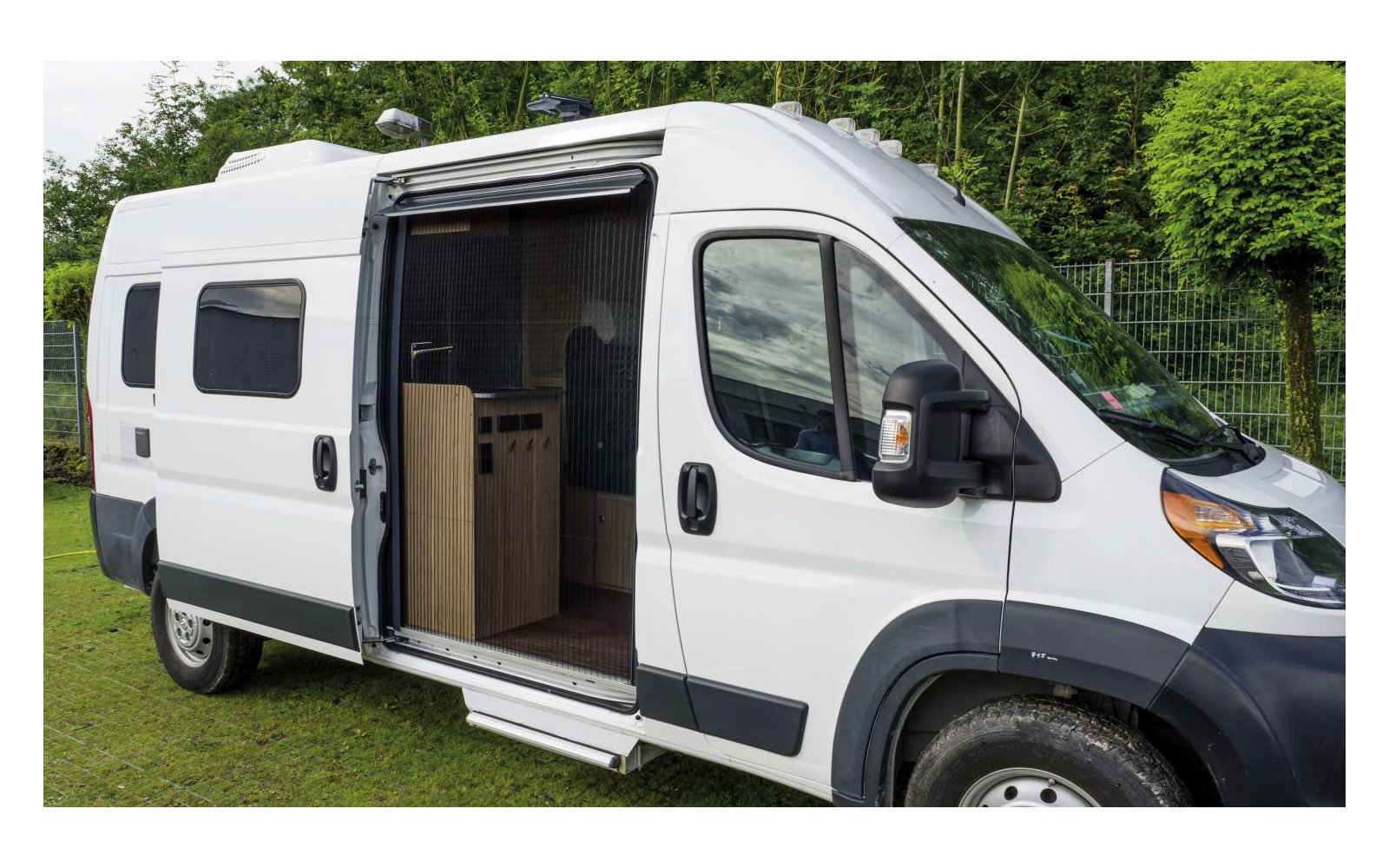 Remis REMIcare Tür-Insektenschutz mit Tischschiene für Fiat Ducato X250 / X290 1435 x 1080 mm