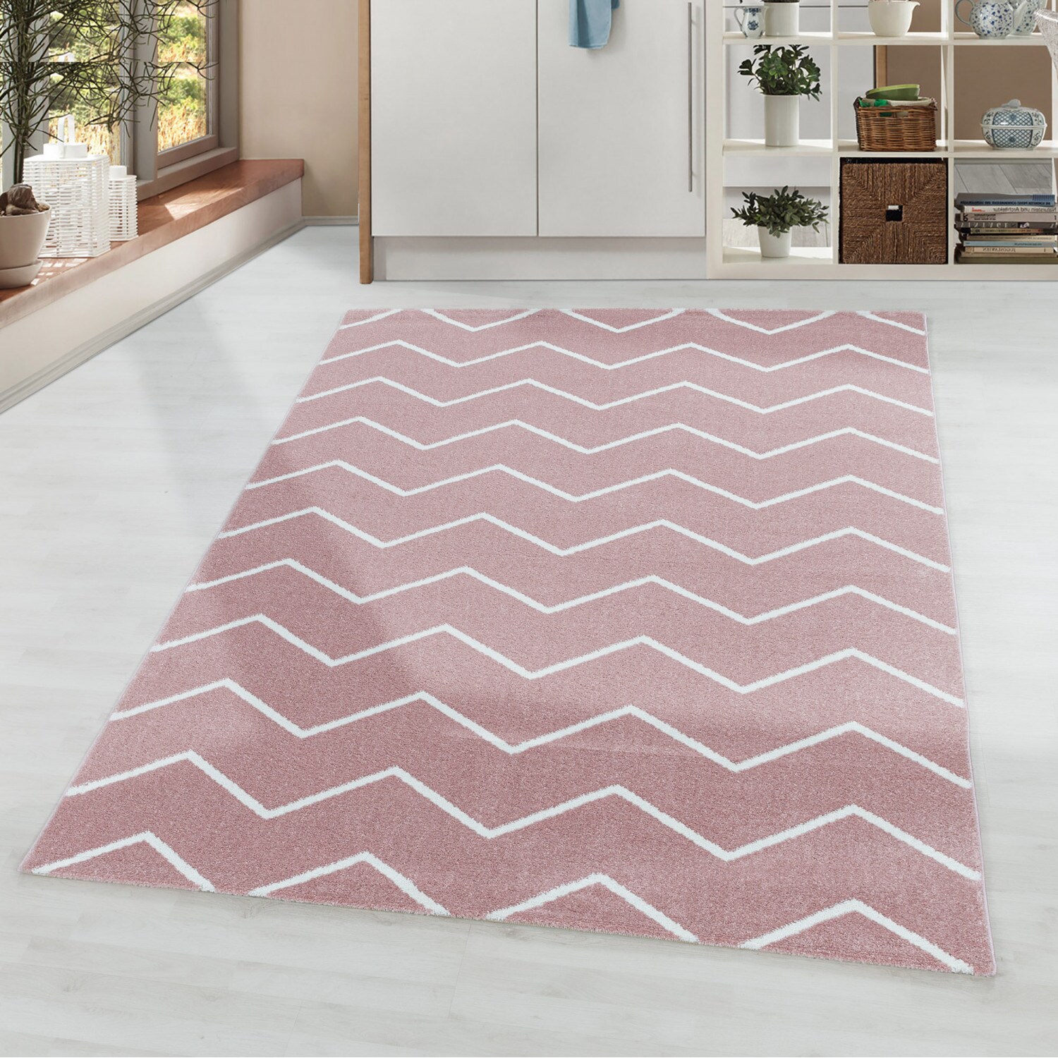 Stilvoller Designer Teppich: Modernes Kurzflor-Zick-Zack Design, Wohnzimmer