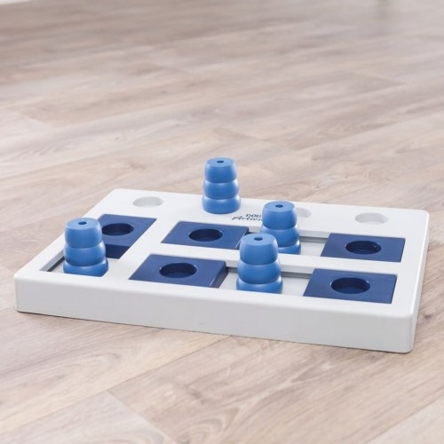 Jogo de xadrez interativo Trixie Dog Activity, branco e azul, para cães.