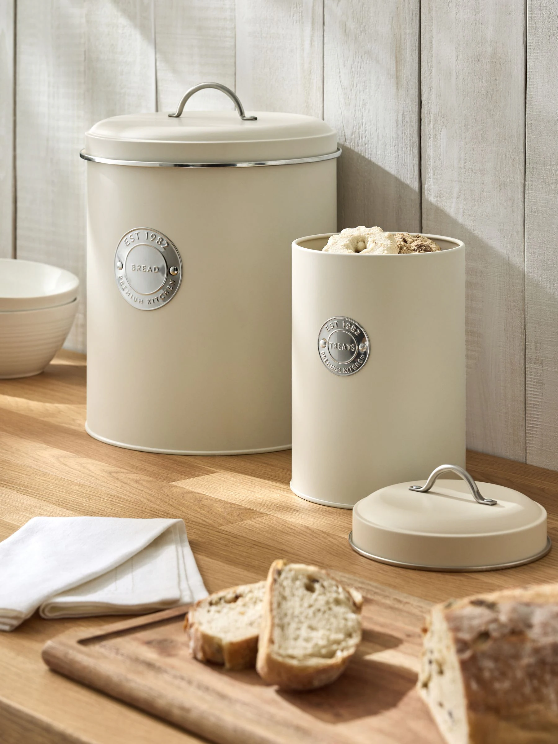 Set of 2 Bread Bin and Treat Storage Jar