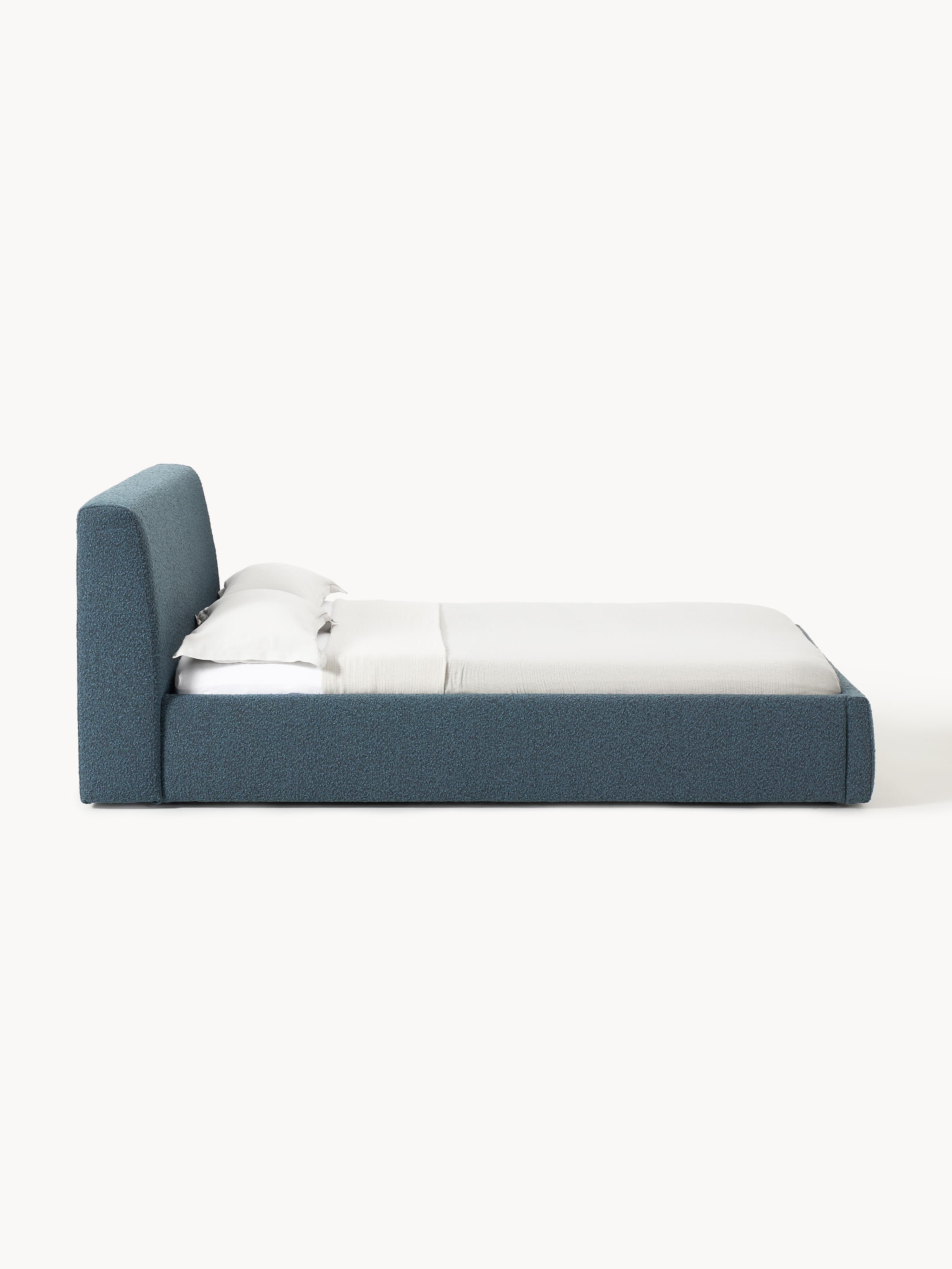 Bouclé gestoffeerd bed Cloud