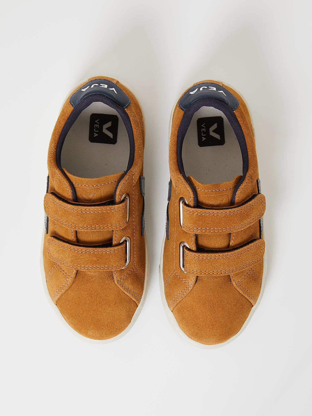 BASKETS VEJA ENFANT EN CUIR