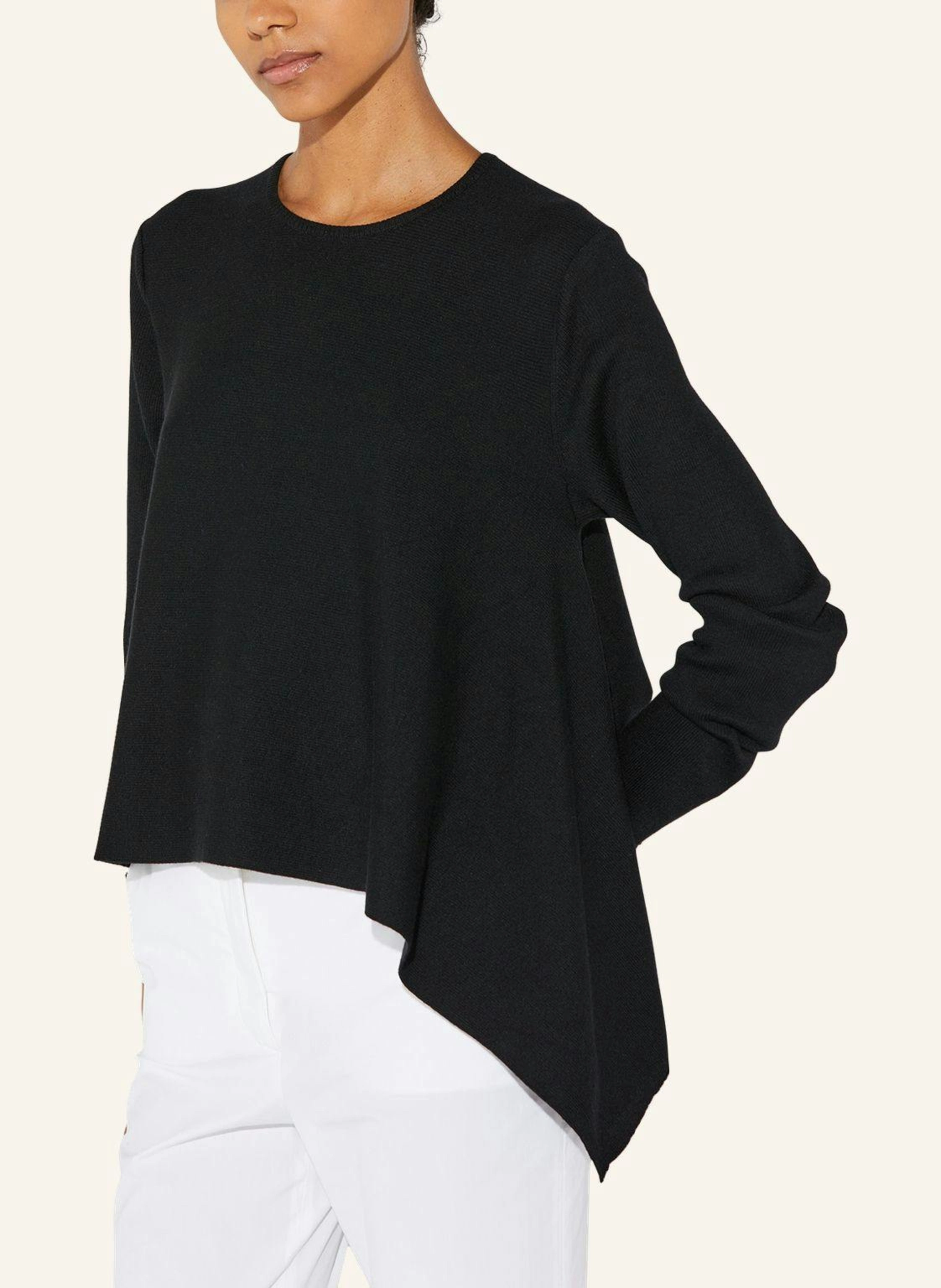 CÂLLAS MILANO HELOISE Asymmetrischer Pullover aus Merinowolle mit Rundhalsausschnitt