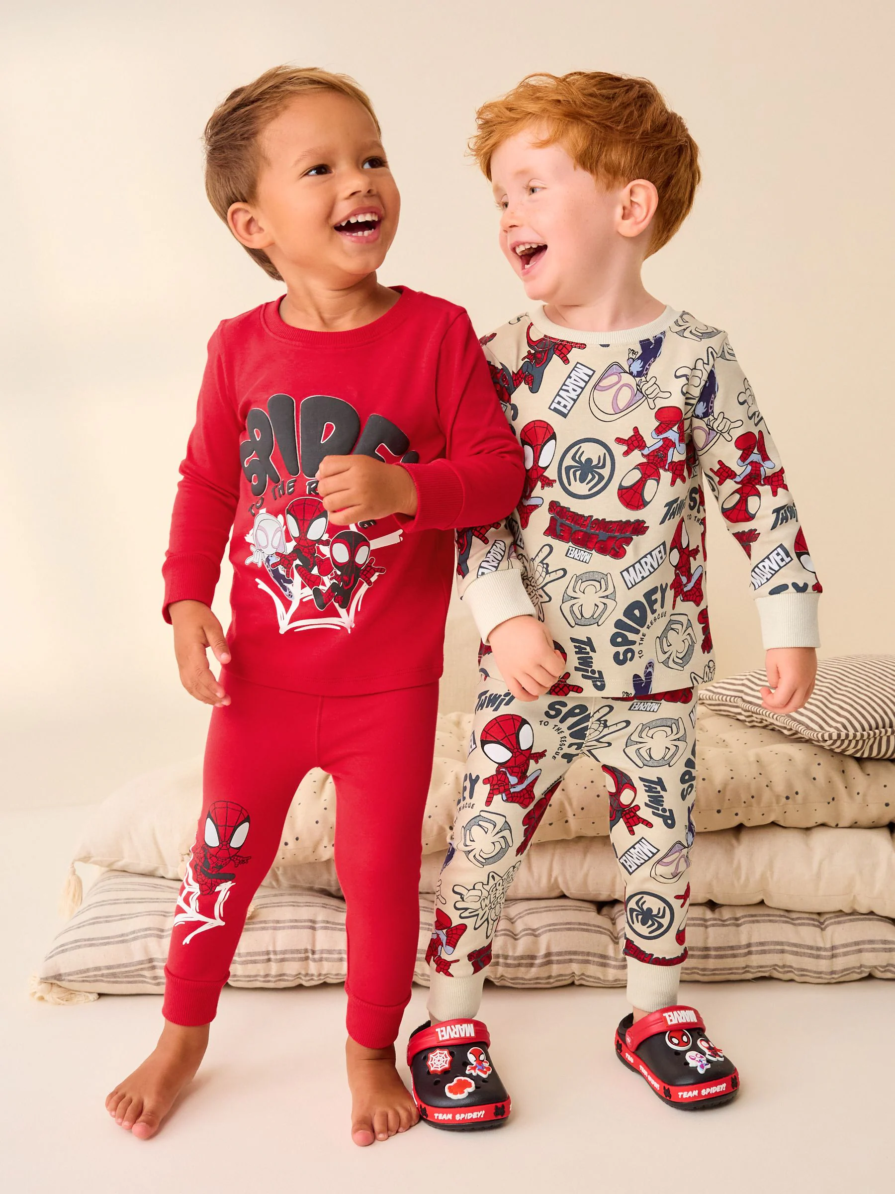 Spidey and Friends, rood/ecru crème - Verpakking van 2 knusse pyjama's (12mnd-8jr)
