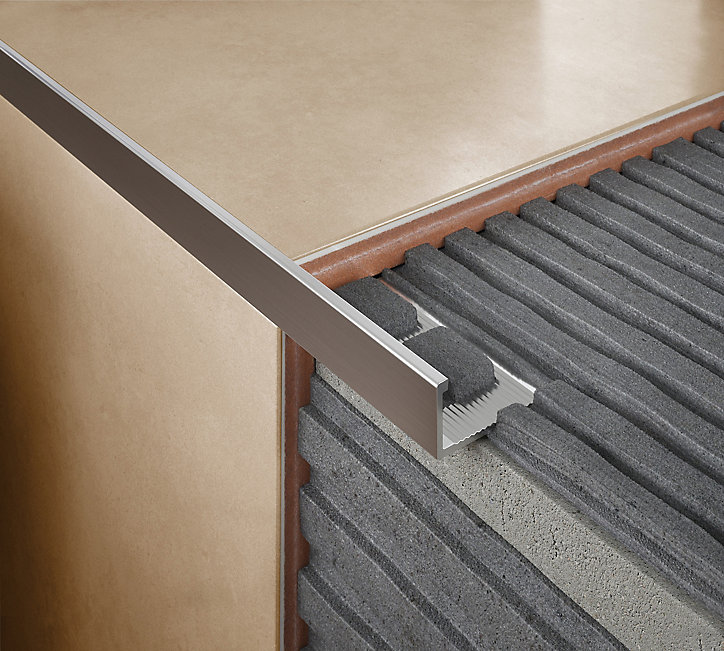Profilé de carrelage intérieur Diall droit aluminium argent anodisé mat L.2,5m x l.2,2cm x ep.12,5mm