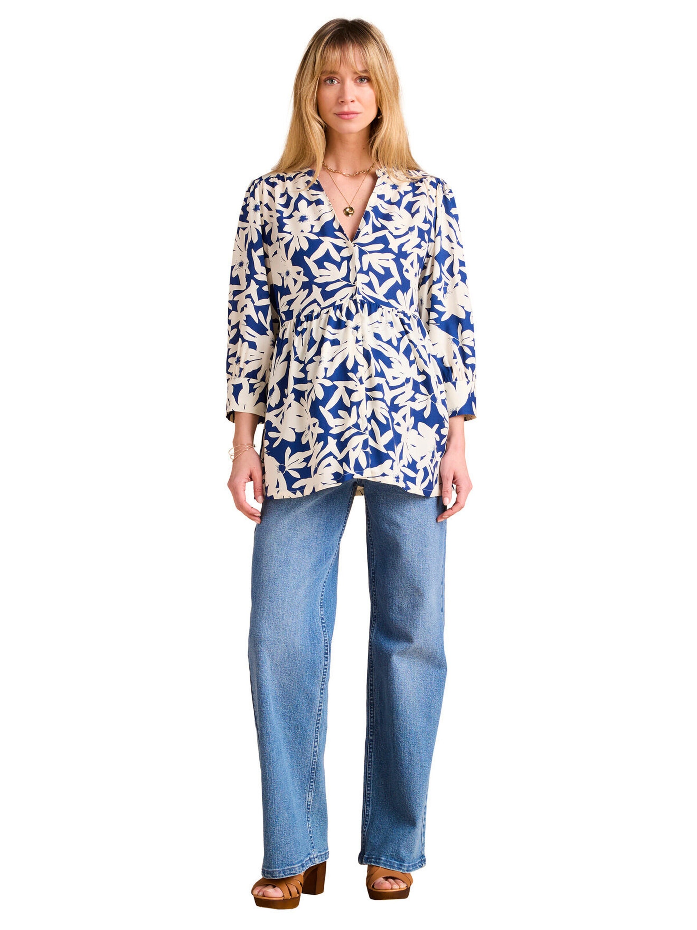Envie de Fraise Bluse für Schwangerschaft und Stillzeit mit Blätterprint königsblau