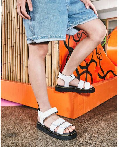 Dr Martens Dr. Martens Klaire J White T Lamper leren sandalen wit