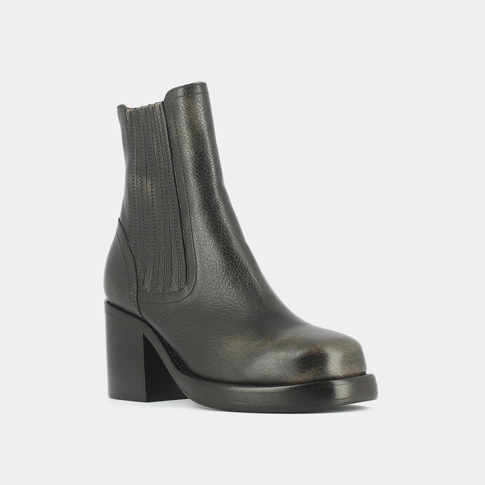Boots à talons épais, bouts carrés et élastiques  en cuir grainé gris