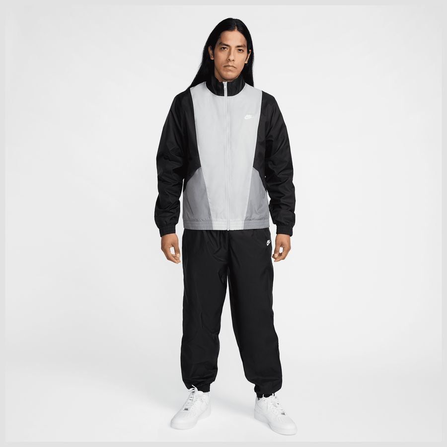 Nike Club