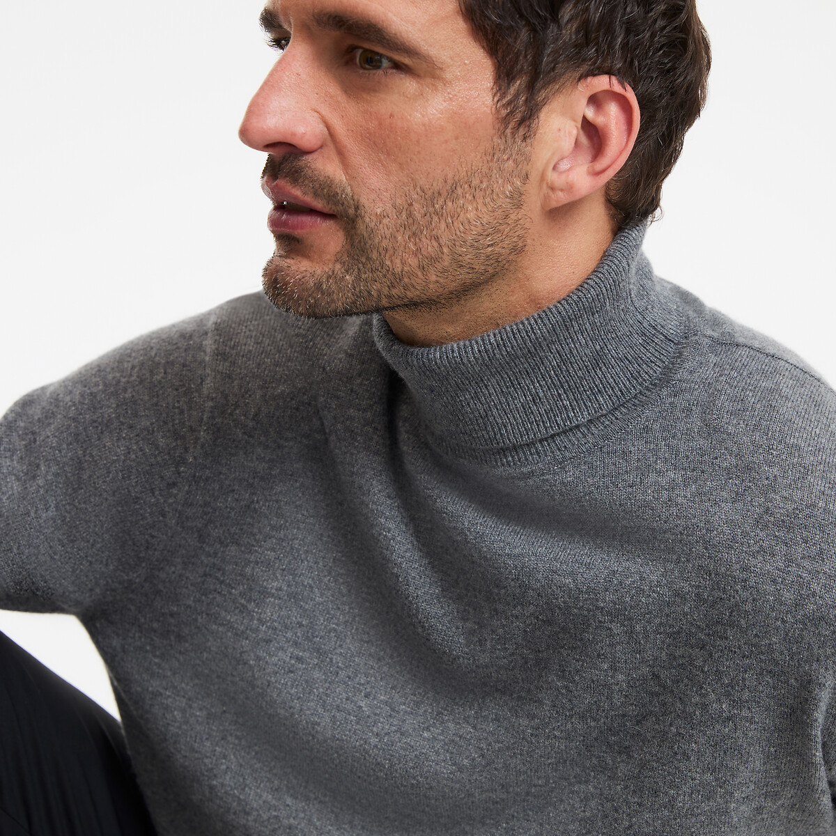 COLEÇÕES LA REDOUTE<br>Suéter de gola alta em cashmere, fabricado na Europa