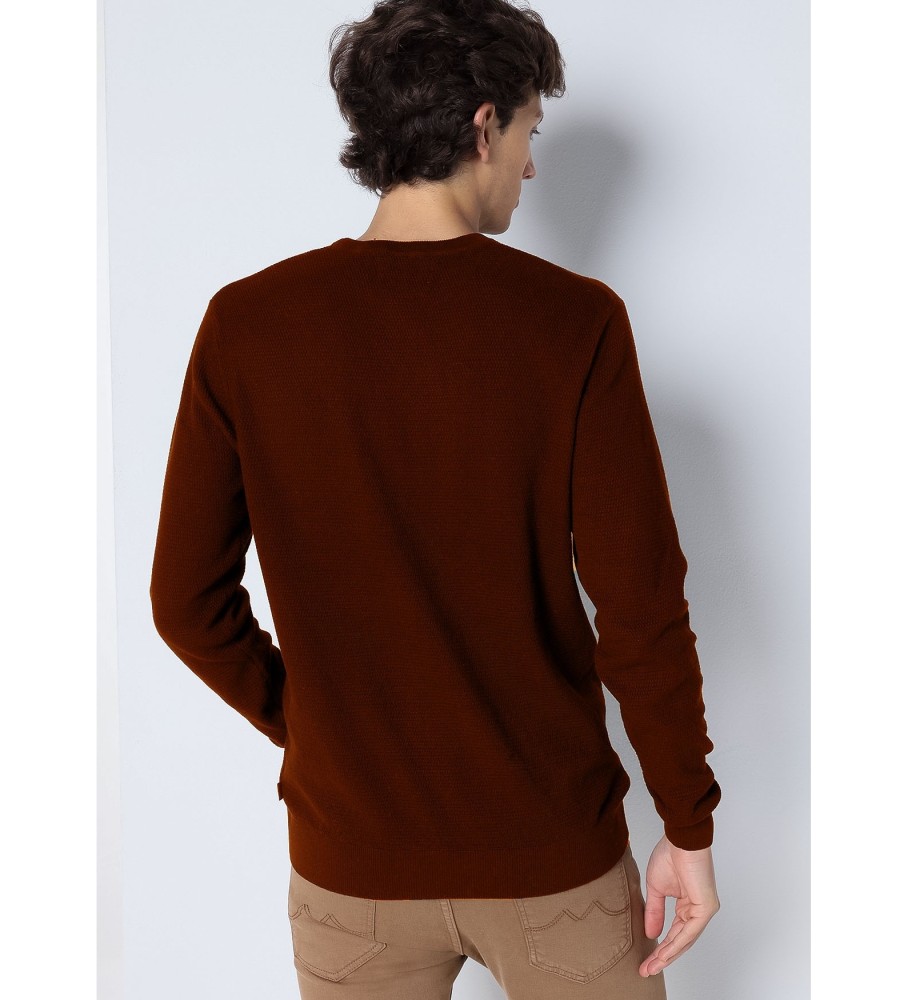 Camisa básica bordô da Six Valves