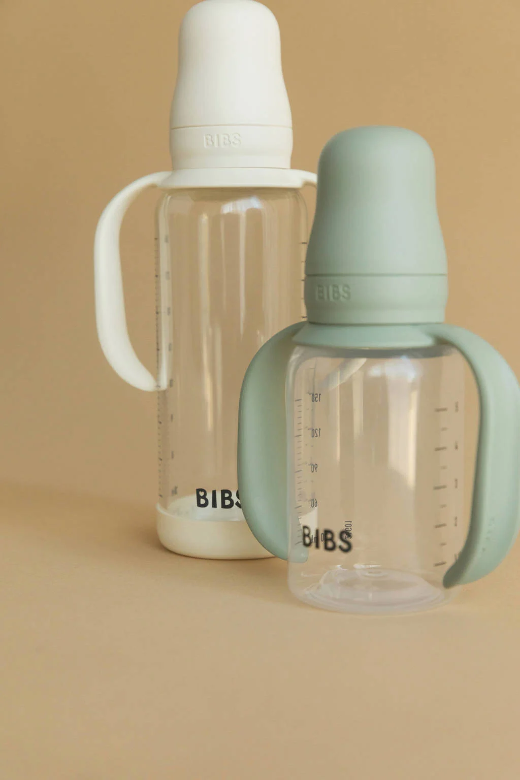 BIBS Glazen Babyfles - 120 ml - Sage - met silicone speen en opvouwbare trechtertje