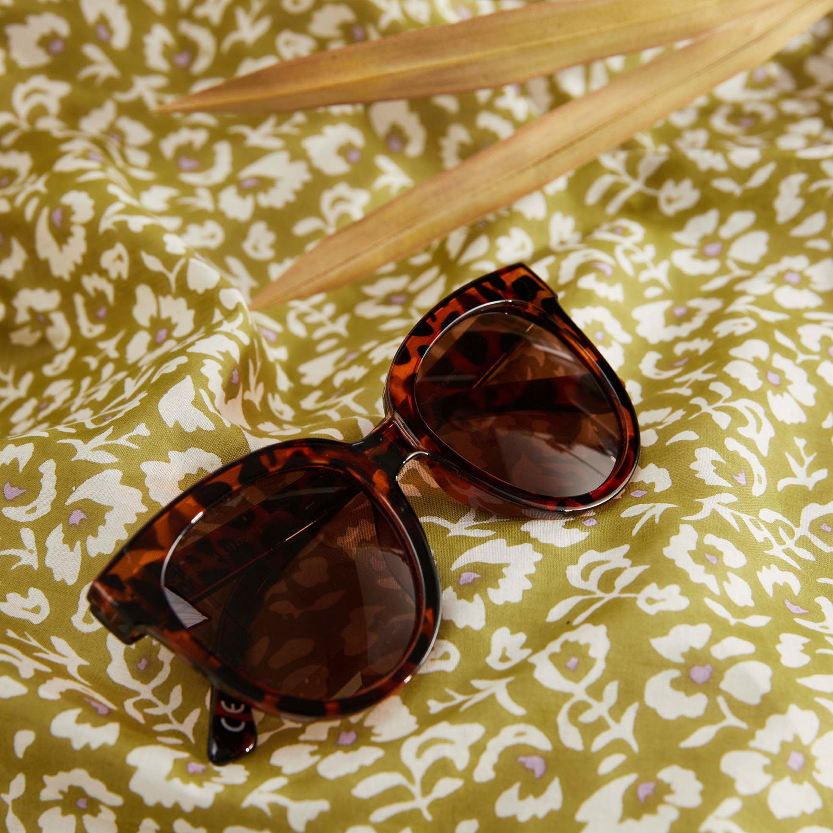 Lunettes de soleil femme - BIJOUX