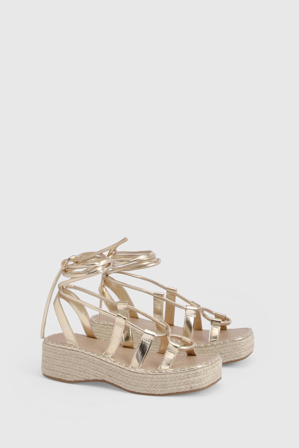 boohoo Espadrilles Compensées Gladiateur À Brides Métallisées
