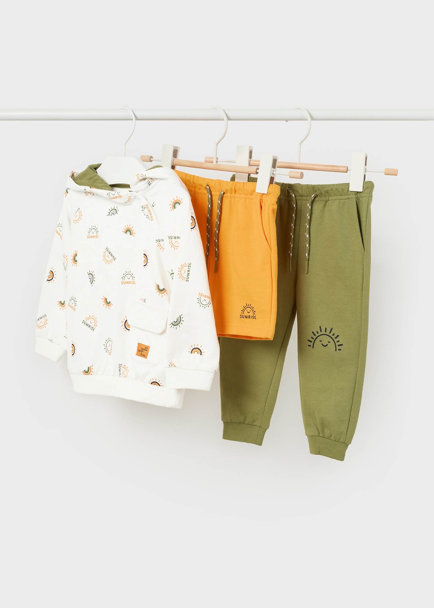 Conjunto de moletom estampado de 3 peças para bebê