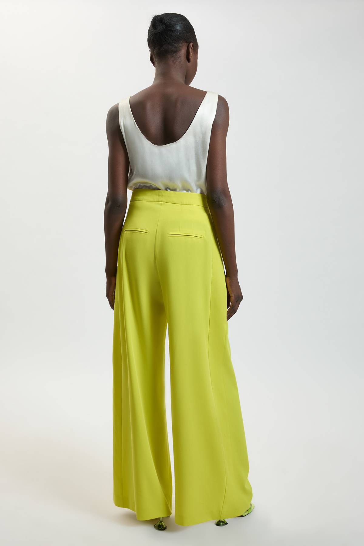 KarenMillen Pantalon Tailleur Large En Viscose Compacte