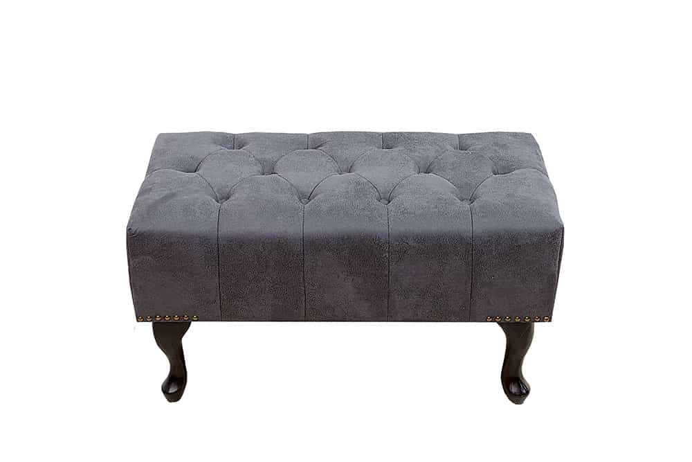 Edler Chesterfield Fußhocker antik grau Microfaser mit Knopfheftung und Nietenbesatz