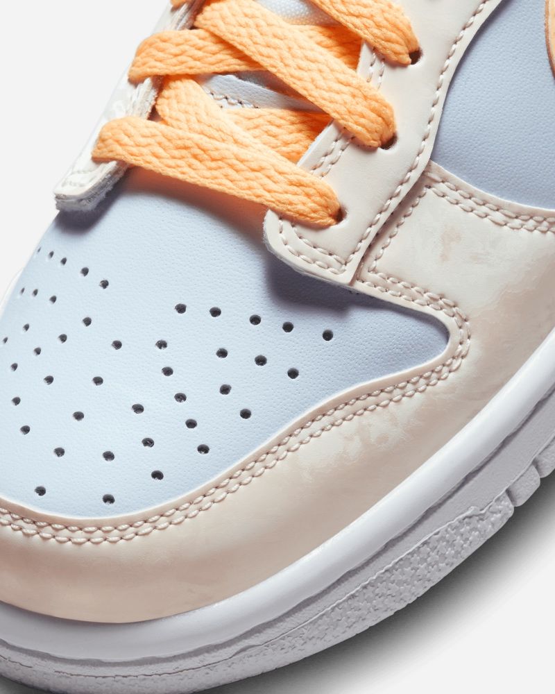 Chaussures Nike Dunk Low Blanc & Gris pour Enfant