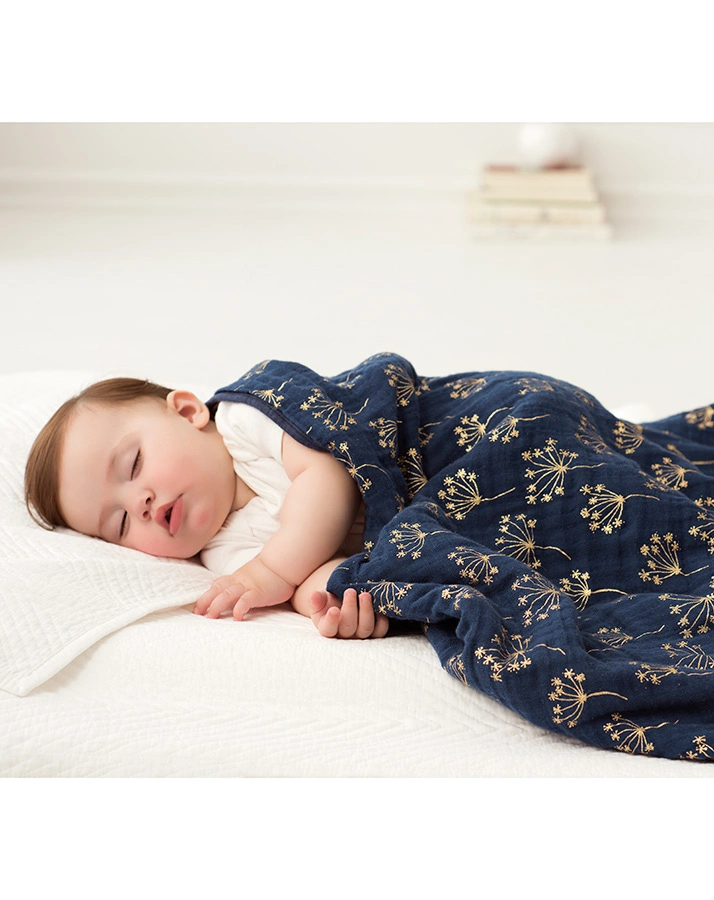 Schmusedecke DREAM BLANKET - (120x120cm) in metallic/gold