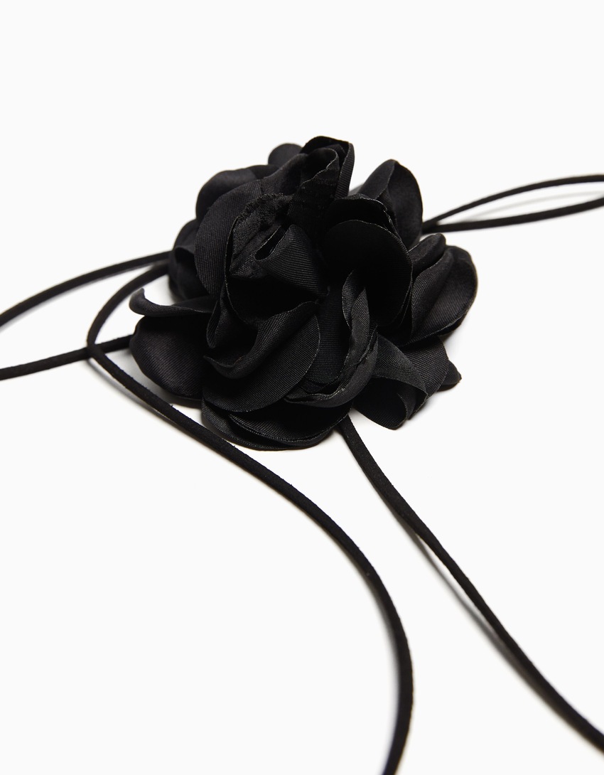 gargantilha floral