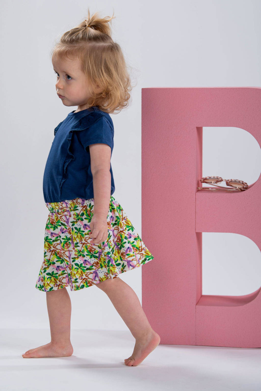 B.Nosy gebloemde jurk donkerblauw/groen/roze