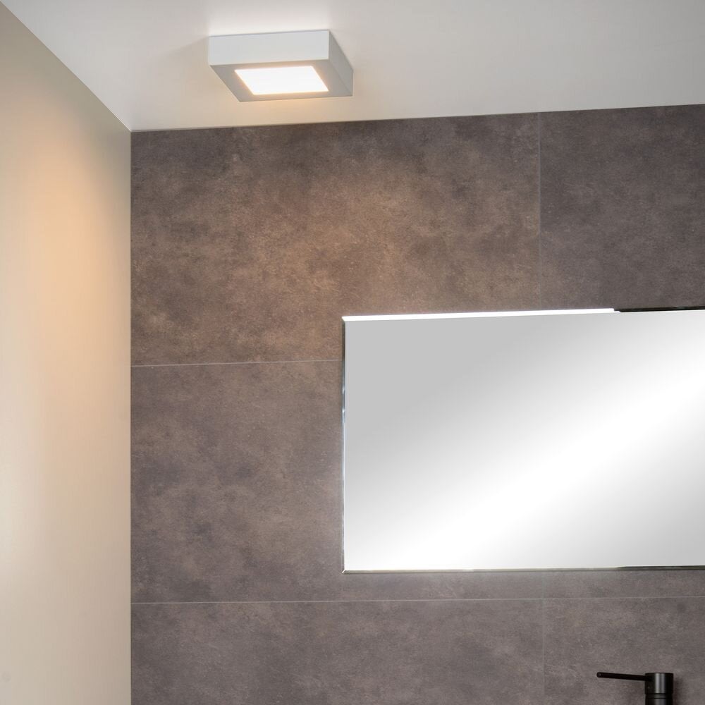 Brice LED plafondlamp in wit, 15W, 3000K, 800lm, IP44, 186mm, vierkant