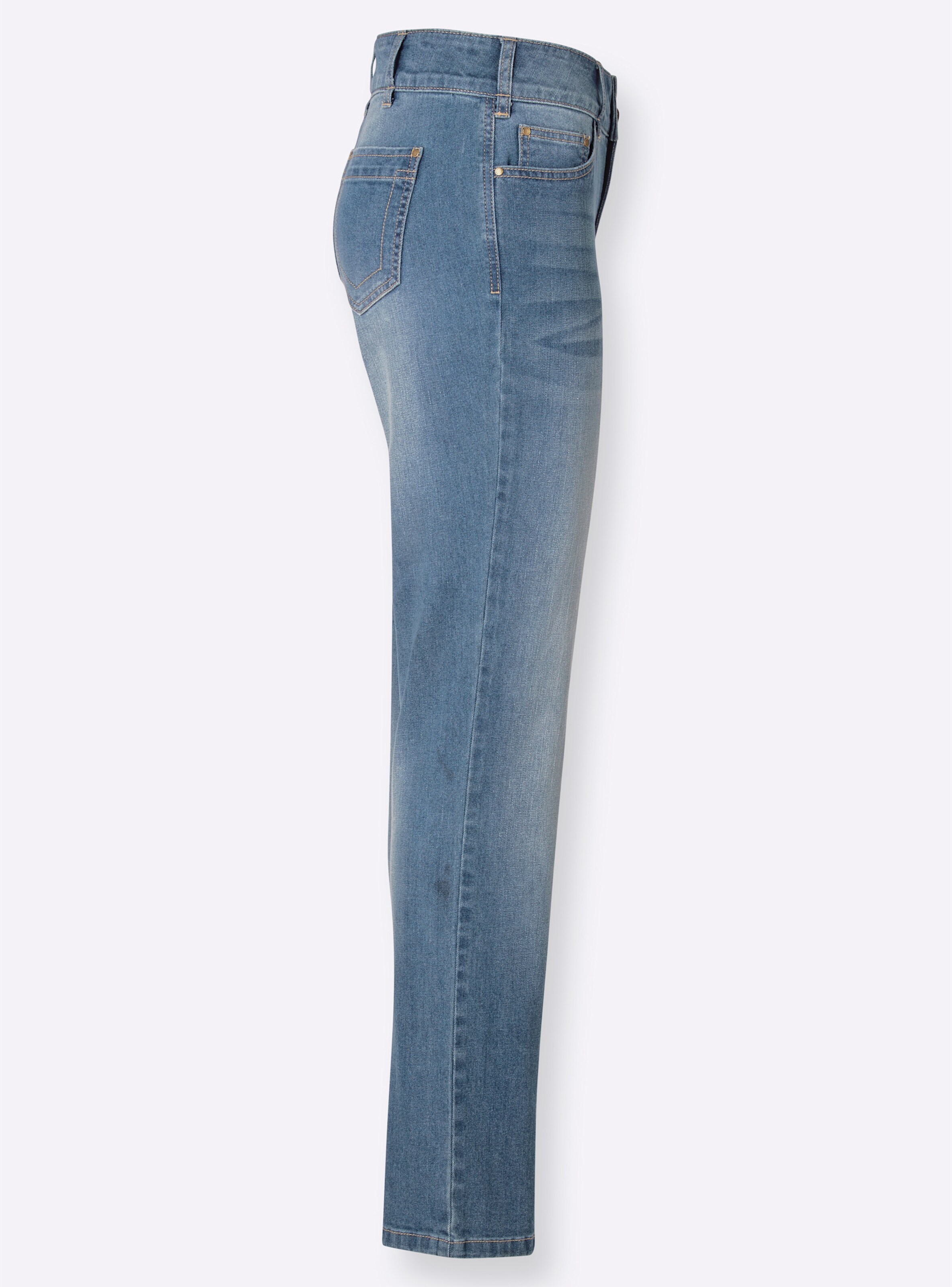 Jeans in blue-stone-washed