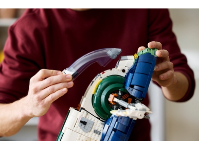 LEGO Jango Fetts Firespray-class ruimteschip (75409)