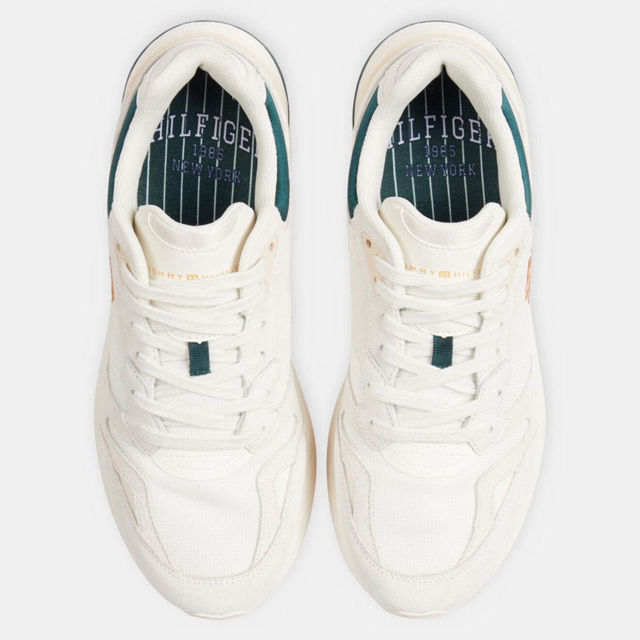 Tommy Hilfiger Baskets running en Velours de Cuir Modern Prep écrues