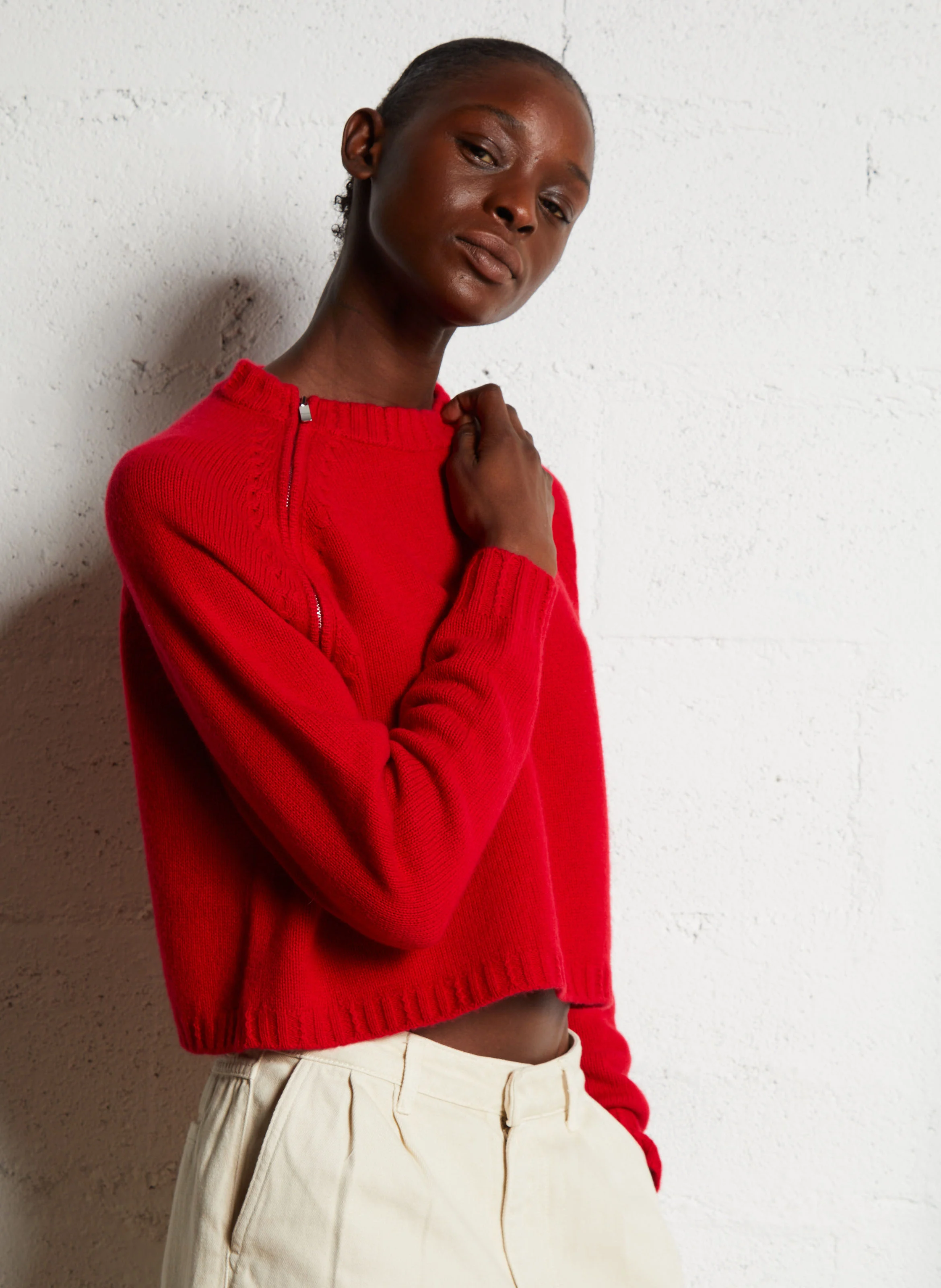 CORVY - Pull court col rond en cachemire | Rouge