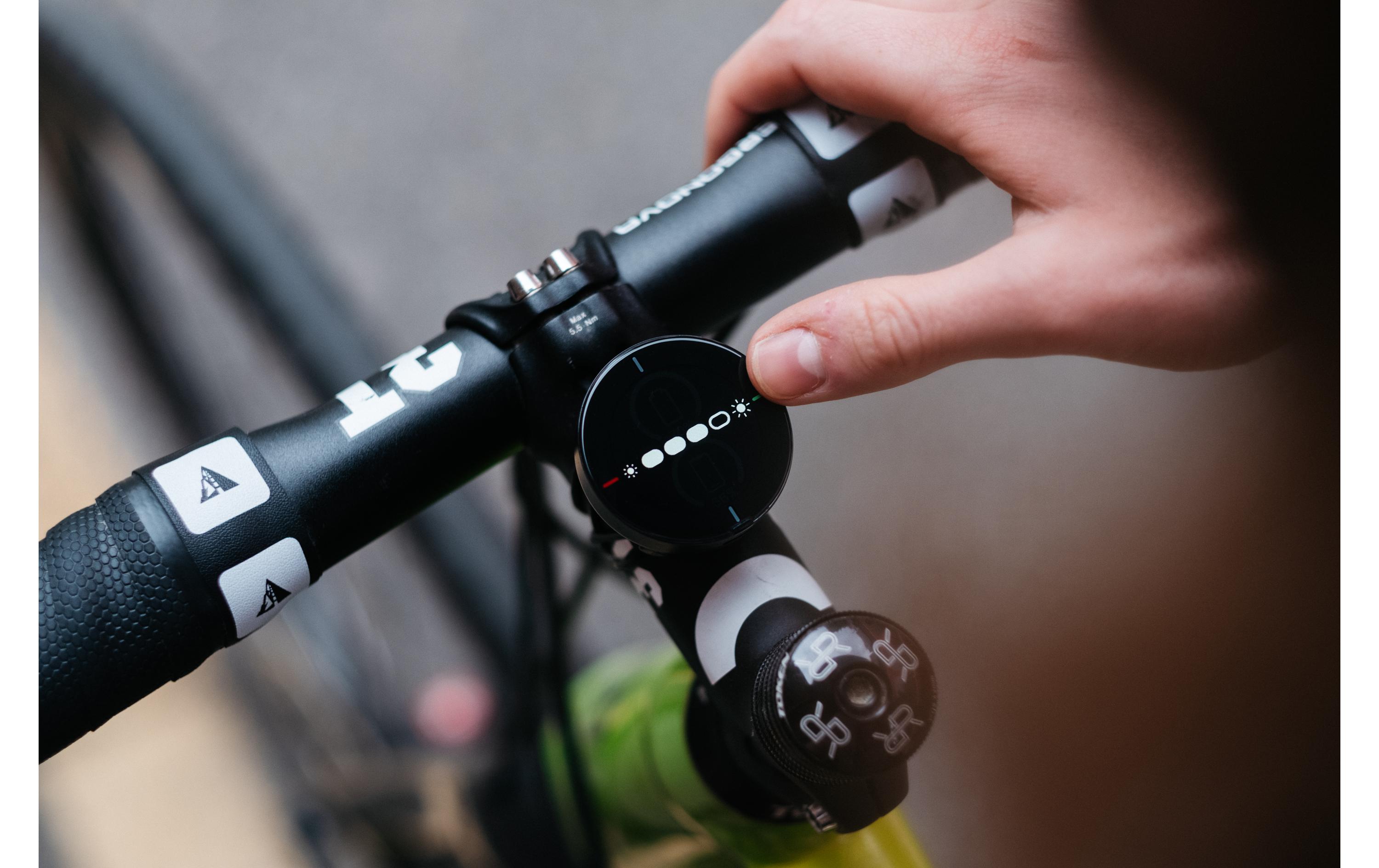 Fahrrad GPS Velo 2 GPS NavigationsgerätGPS Fahrradcomputer
