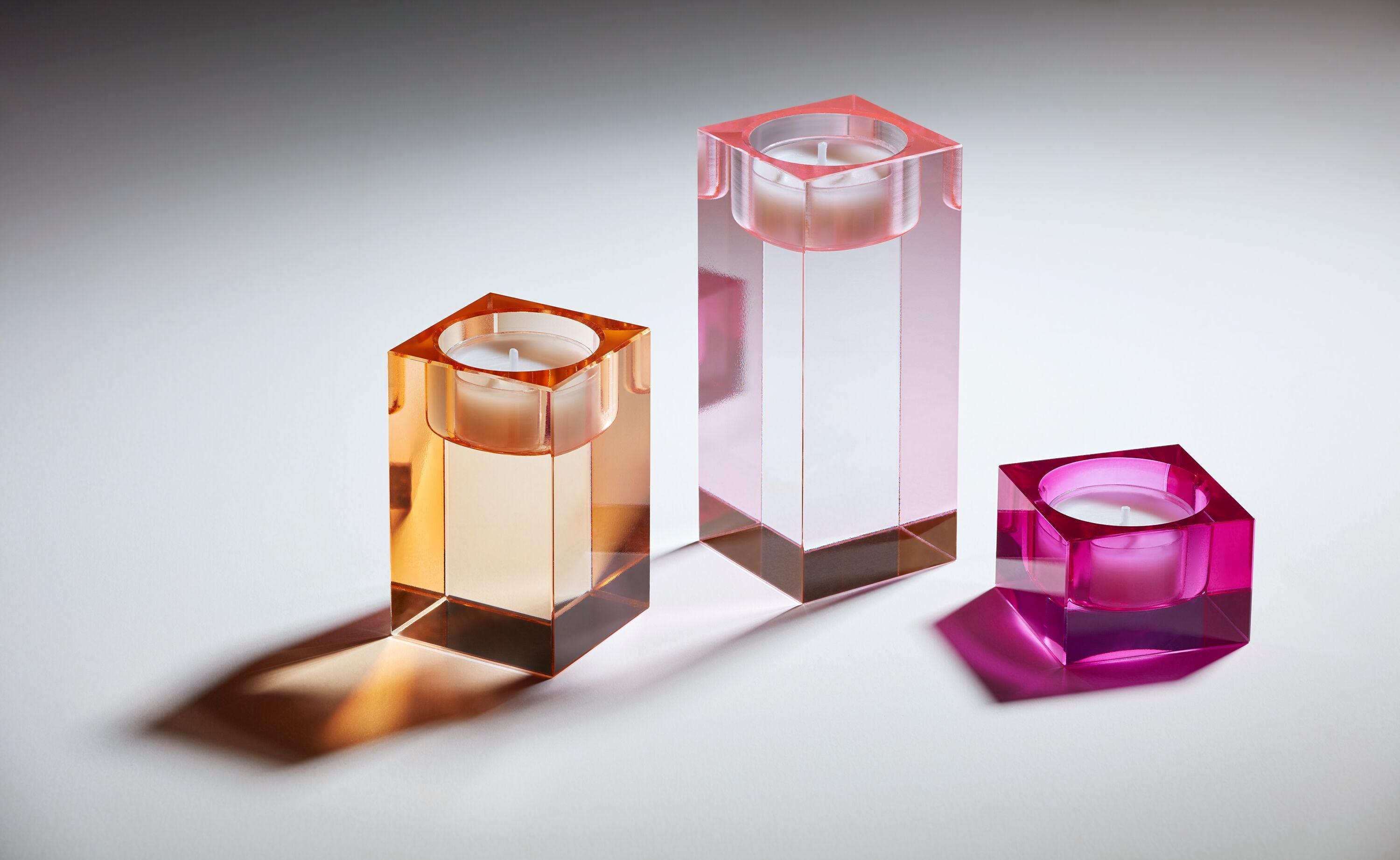 LAURA Teelichthalter - Pink / B: 5.0 cm x T: 5.0 cm x H: 3.2 cm
