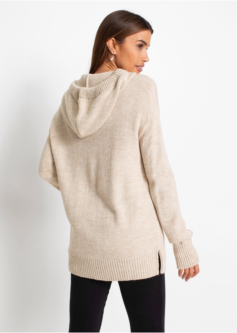 Pull en maille à capuche