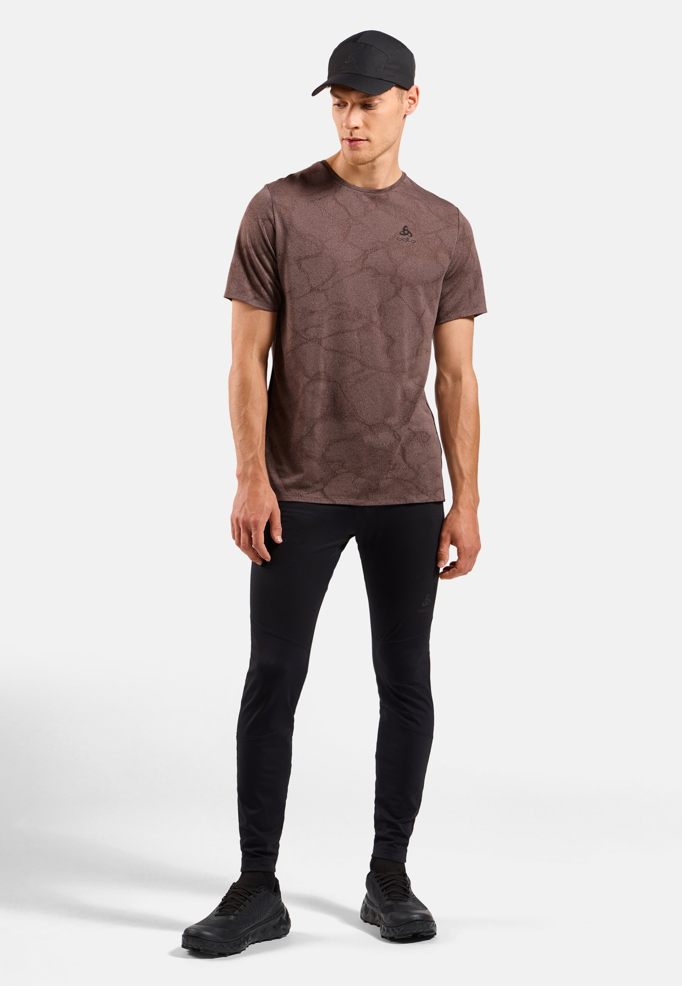 Zeroweight Engineered Chill-Tec Laufshirt in fudge melange