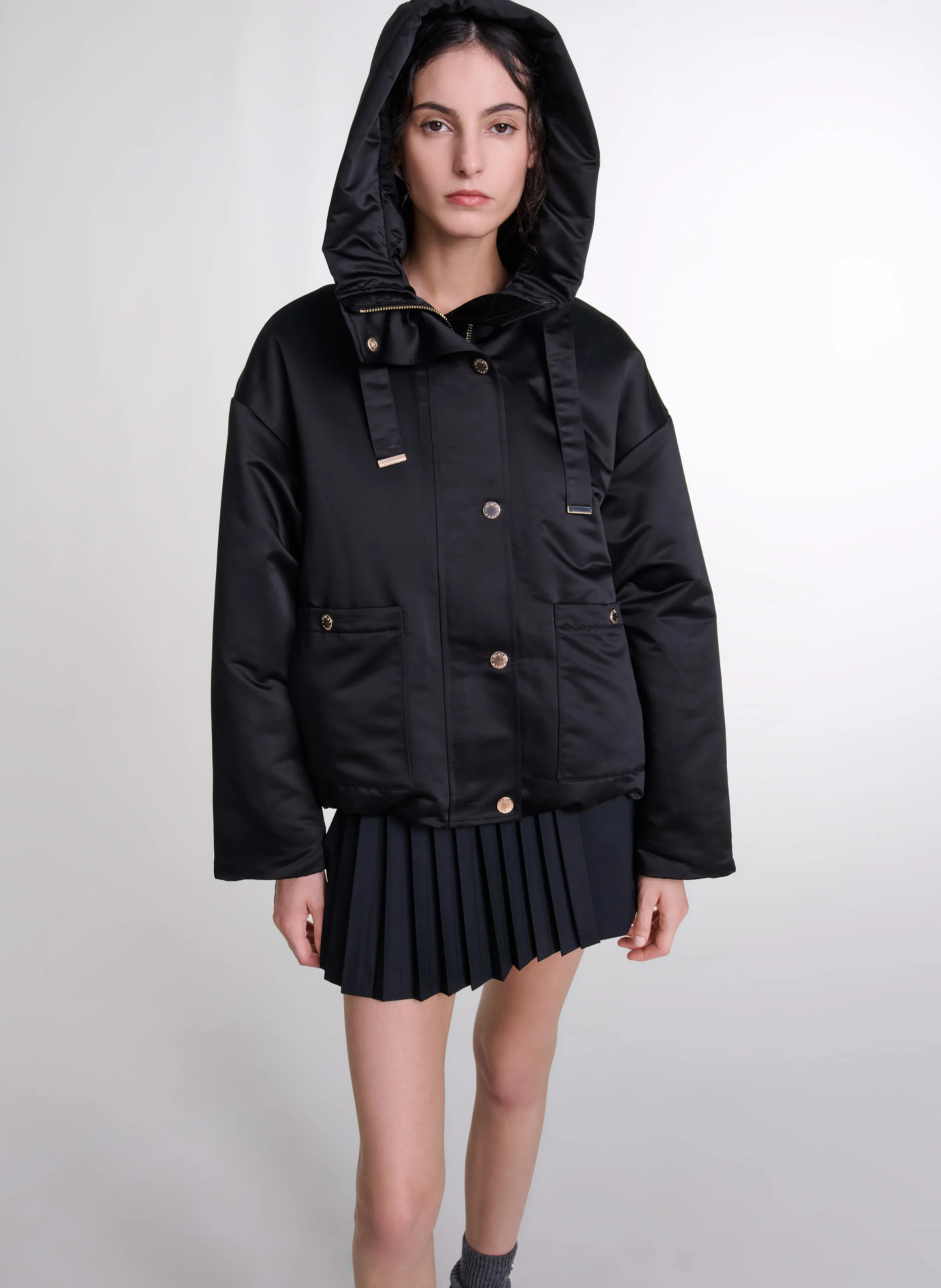 Manteau court à capuche| Noir