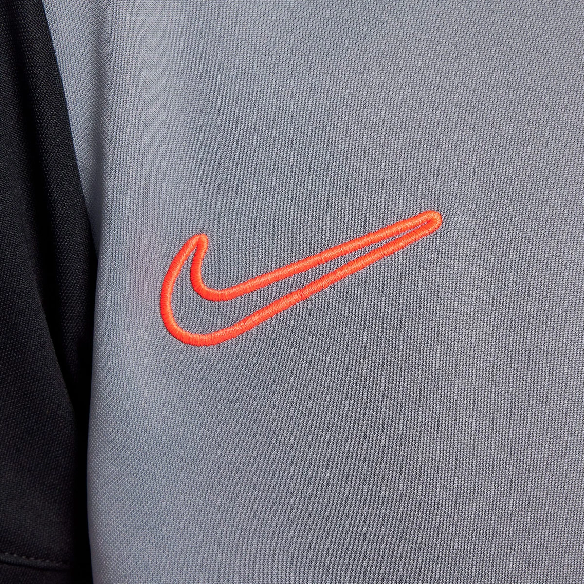 T-Shirt Nike Academy 25 Criança