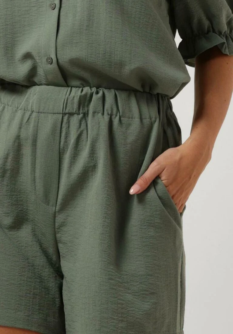 MODSTR\u00D6M donkergroene modstr&ouml;m shorts huntleymd shorts