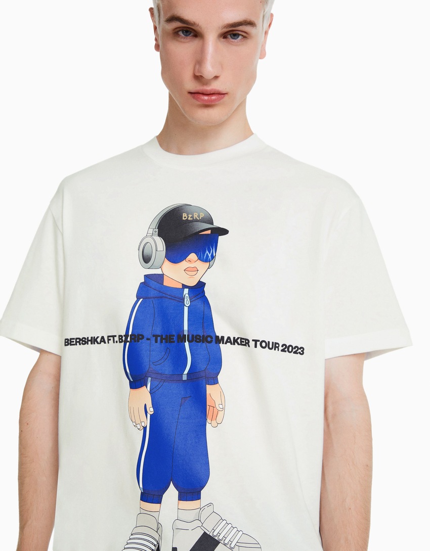 Camiseta boxy fit com estampa BERSHKA ft. BIZARRAP