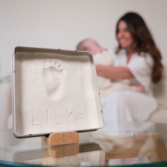 Cadre baby box carrée   Jolis cœurs        de               Petit Artichaut